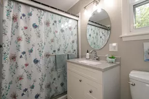 N11W30200 Hickory Hill Dr, Delafield, WI 53188 - Photo 19