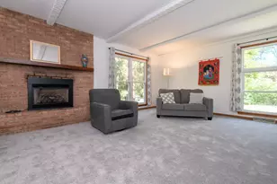 N11W30200 Hickory Hill Dr, Delafield, WI 53188 - Photo 11