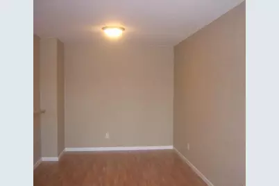 726  Redwood St, Onalaska, WI 54650 - Photo 13