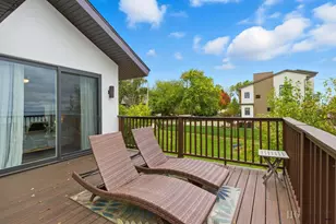 8609 Lakeshore Dr, Pleasant Prairie, WI 53158 - Photo 45