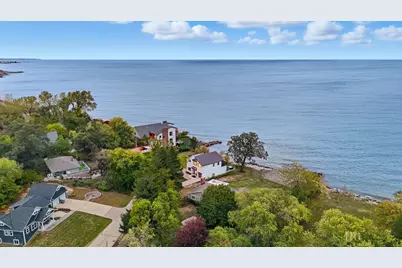 8609  Lakeshore Dr, Pleasant Prairie, WI 53158 - Photo 51