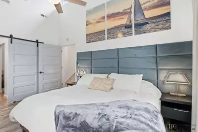 8609  Lakeshore Dr, Pleasant Prairie, WI 53158 - Photo 23