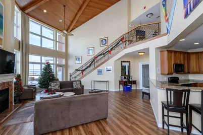 3930 S Lake Dr #302, Saint Francis, WI 53235 - Photo 25