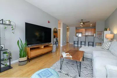 3930 S Lake Dr #302, Saint Francis, WI 53235 - Photo 5