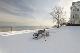 3930 S Lake Dr, Saint Francis, WI 53235 - Photo 27