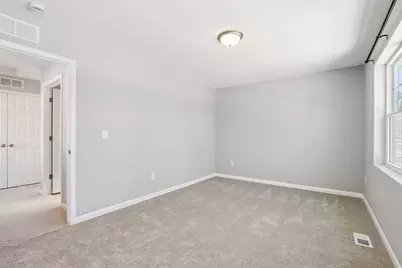 415  Oakland Ave, Waukesha, WI 53186 - Photo 17