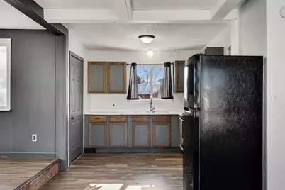 731 E Division St, Sparta, WI 54656 - Photo 7