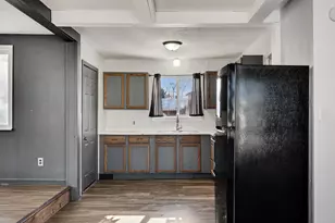 731 E Division St, Sparta, WI 54656 - Photo 7