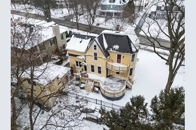 1407  Michigan Ave, Manitowoc, WI 54220 - Photo 5