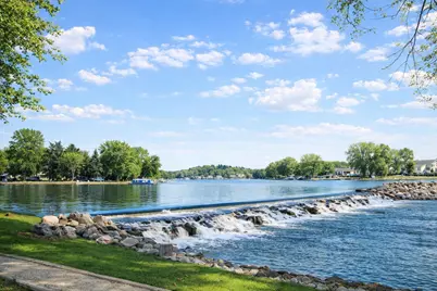 300  Foxwood Dr #109, Racine, WI 53185 - Photo 15