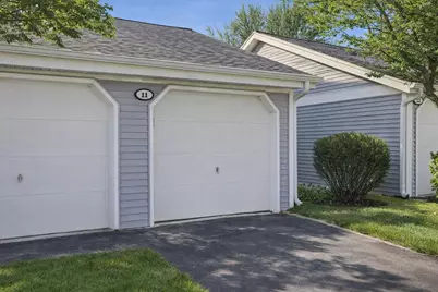 300  Foxwood Dr #109, Racine, WI 53185 - Photo 21