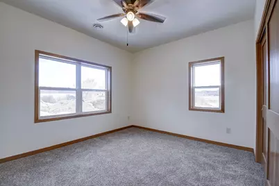 1322  Kettle Dr, Kewaskum, WI 53040 - Photo 7