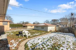 4446 N 73rd St, Milwaukee, WI 53218 - Photo 17