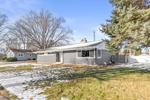 2211 Hawthorne Ave, Janesville, WI 53545 - Photo 33