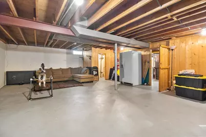 2211  Hawthorne Ave, Janesville, WI 53545 - Photo 27