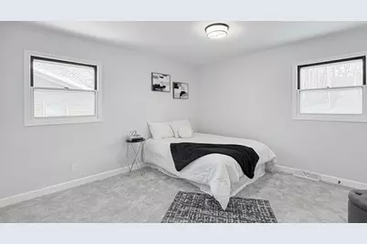 10431 W Sylvia St, Milwaukee, WI 53224 - Photo 13