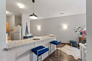 7224 W State St, Wauwatosa, WI 53213 - Photo 7