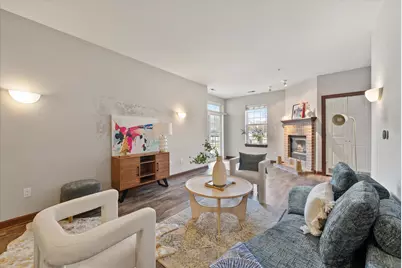 7224 W State St, Wauwatosa, WI 53213 - Photo 11