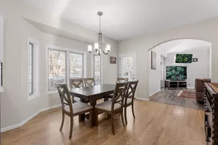 1910 Valley Ct, Grafton, WI 53024 - Photo 3