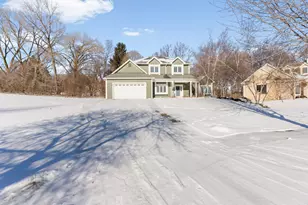 1910 Valley Ct, Grafton, WI 53024 - Photo 25