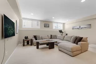 1910 Valley Ct, Grafton, WI 53024 - Photo 19