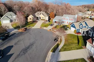 1910 Valley Ct, Grafton, WI 53024 - Photo 29