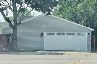 2122 Lincoln St, Two Rivers, WI 54241 - Photo 23