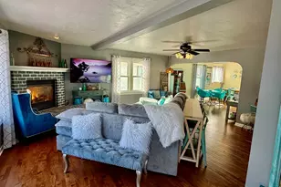 2122 Lincoln St, Two Rivers, WI 54241 - Photo 3