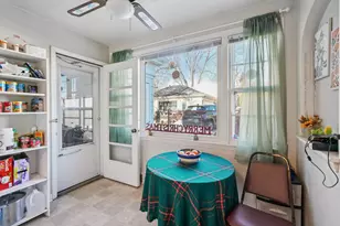 8216 W North Ave, Wauwatosa, WI 53213 - Photo 15