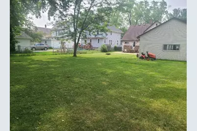 136  Gould St, Beaver Dam, WI 53916 - Photo 5