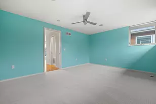 907 E Reservoir Ave, Milwaukee, WI 53212 - Photo 33