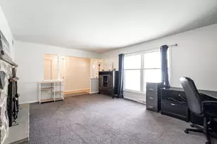 2434 S 118th St, West Allis, WI 53227 - Photo 15