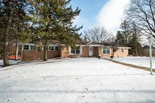 2434 S 118th St, West Allis, WI 53227 - Photo 57
