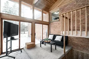 2434 S 118th St, West Allis, WI 53227 - Photo 17