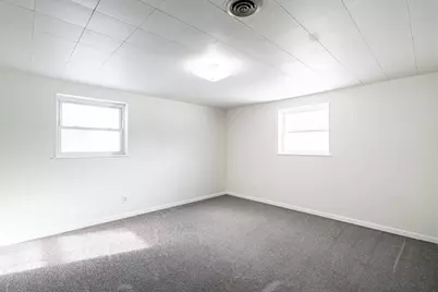 2434 S 118th St, West Allis, WI 53227 - Photo 41