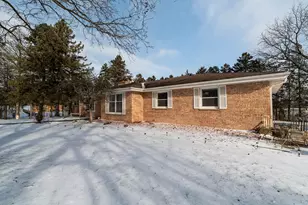 2434 S 118th St, West Allis, WI 53227 - Photo 43