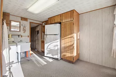 1324 W Green Lake Dr, Farmington, WI 53090 - Photo 17