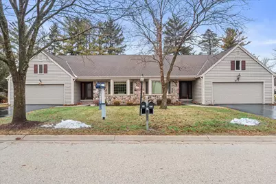 1618 W Eastbrook Ct, Mequon, WI 53092 - Photo 45