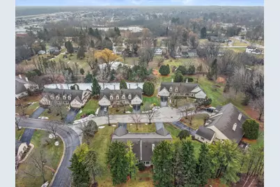 1618 W Eastbrook Ct, Mequon, WI 53092 - Photo 57