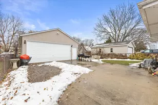 3400 Kentucky St, Racine, WI 53405 - Photo 3