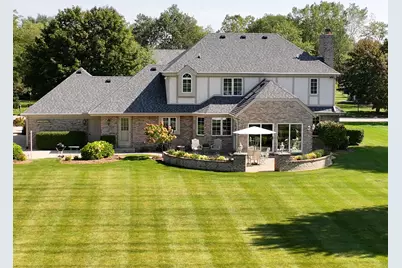 11811 N Lantern Ln, Mequon, WI 53092 - Photo 47