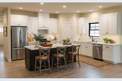 618  Johnson Pl, Onalaska, WI 54650 - Photo 11