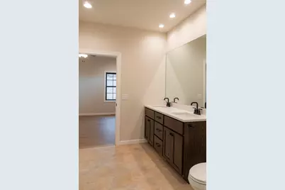 618  Johnson Pl, Onalaska, WI 54650 - Photo 17