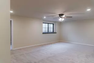 619 Johnson Pl, Onalaska, WI 54650 - Photo 21