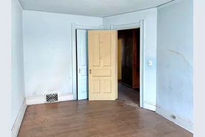 1971 N Bartlett Ave, Milwaukee, WI 53202 - Photo 17