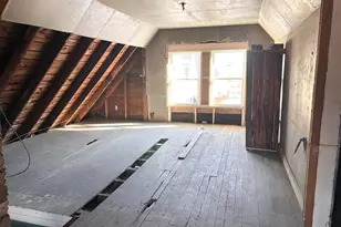 1971 N Bartlett Ave, Milwaukee, WI 53202 - Photo 23