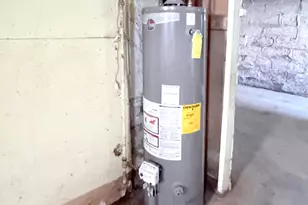 1971 N Bartlett Ave, Milwaukee, WI 53202 - Photo 27