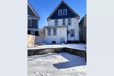 1971 N Bartlett Ave, Milwaukee, WI 53202 - Photo 3