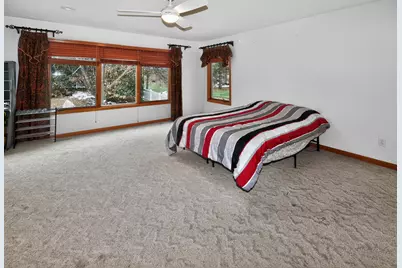 625  Lewis St, Burlington, WI 53105 - Photo 17