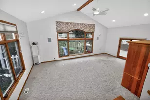 625 Lewis St, Burlington, WI 53105 - Photo 3